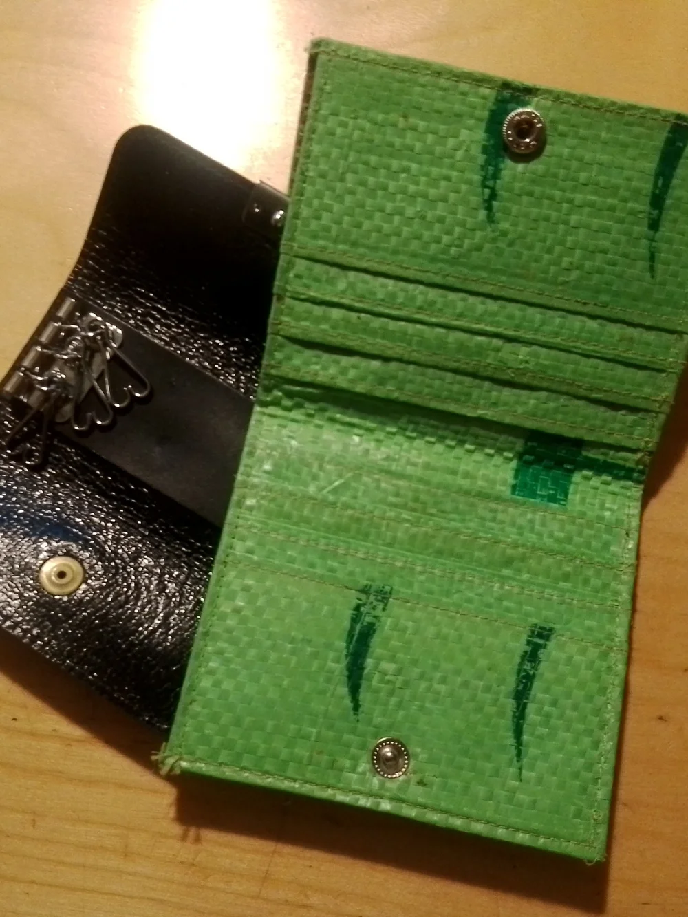 Green Recycled Plastic Bifold And Toyota Vintage Key Wallet Bundle